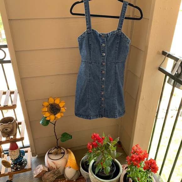 🌻Denim button down dress - Picture 2 of 4
